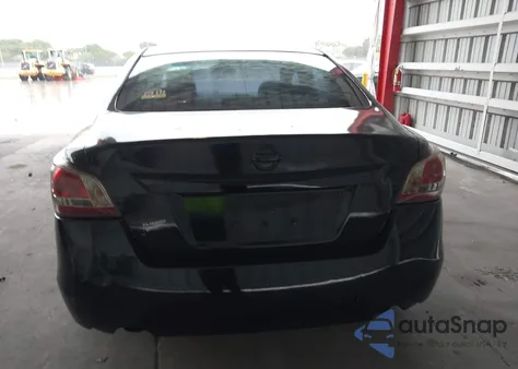 2014 Nissan Altima 2.5 S z USA, uszkodzony, nr VIN 1N4AL3AP2EN223293